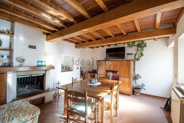 appartamento in vendita a Bucine