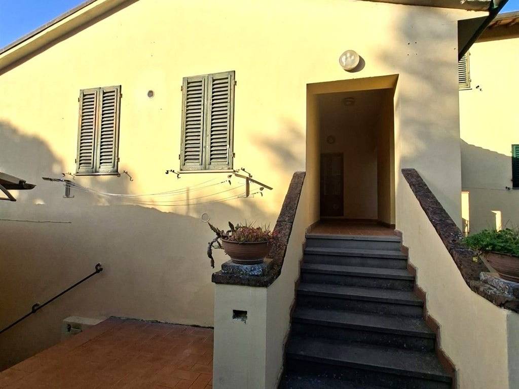 appartamento in vendita a Bucine