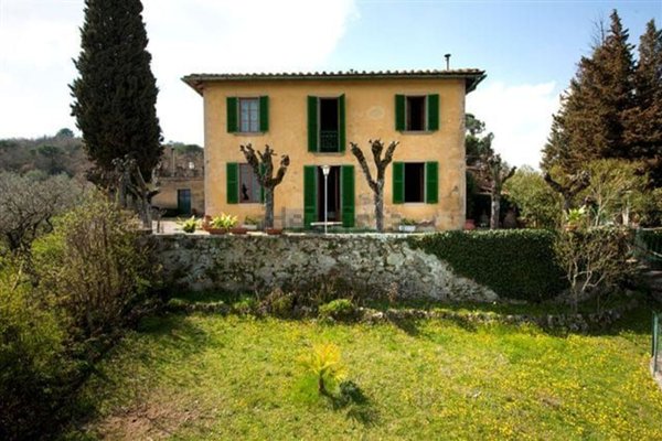 casa indipendente in vendita a Bucine