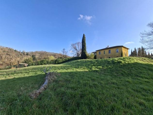 casa indipendente in vendita a Bucine