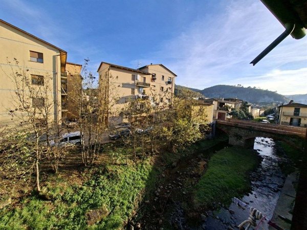 appartamento in vendita a Bucine