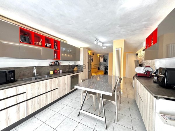 appartamento in vendita a Bucine