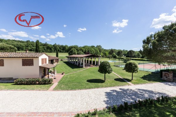 appartamento in vendita a Bucine in zona Ambra