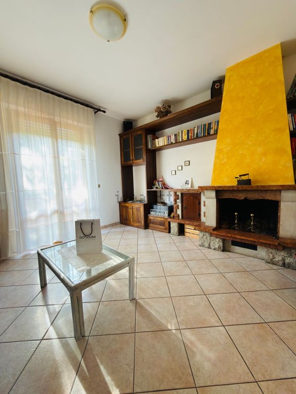 appartamento in vendita a Bucine