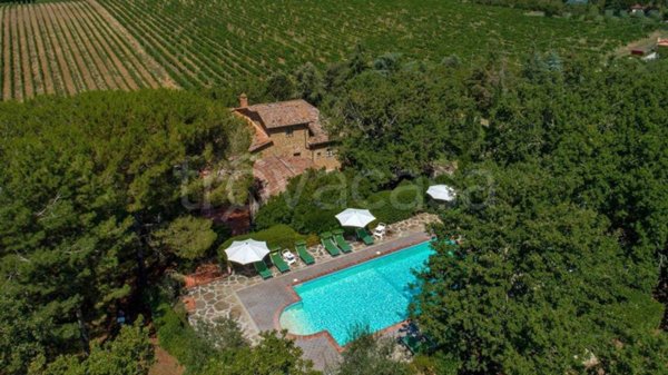 casa indipendente in vendita a Bucine