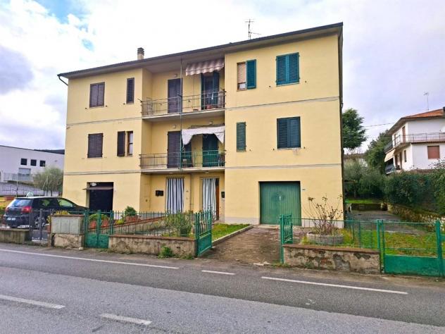 appartamento in vendita a Bucine in zona Ambra