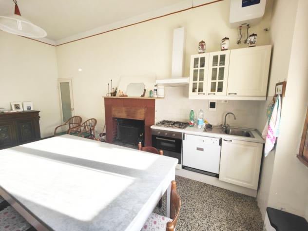 appartamento in vendita a Bucine in zona Ambra