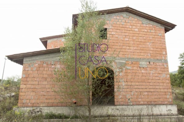 casa indipendente in vendita a Bucine in zona Ambra