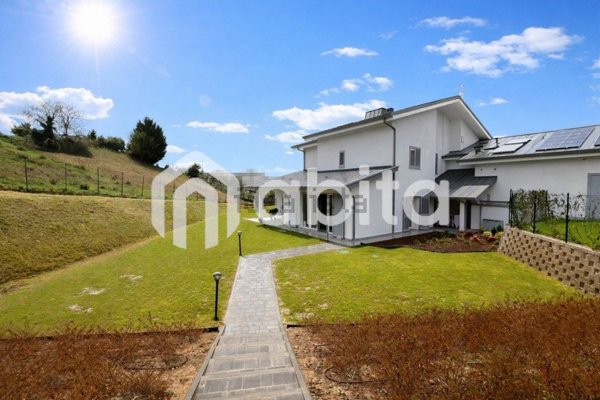 appartamento in vendita a Bucine