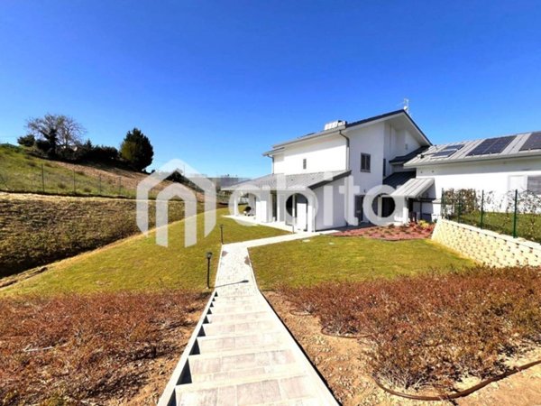 appartamento in vendita a Bucine