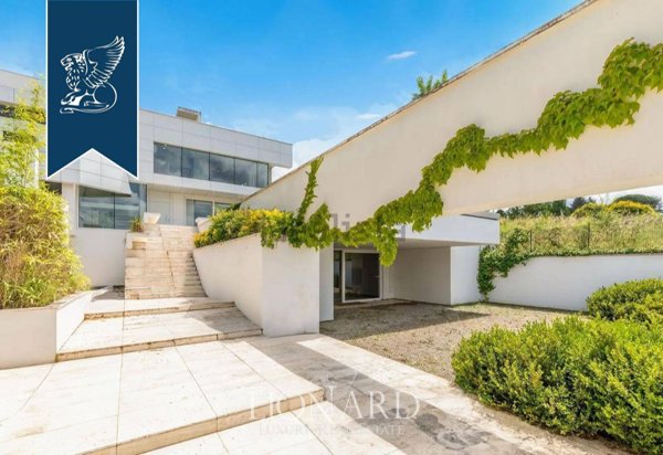 casa indipendente in vendita a Bucine