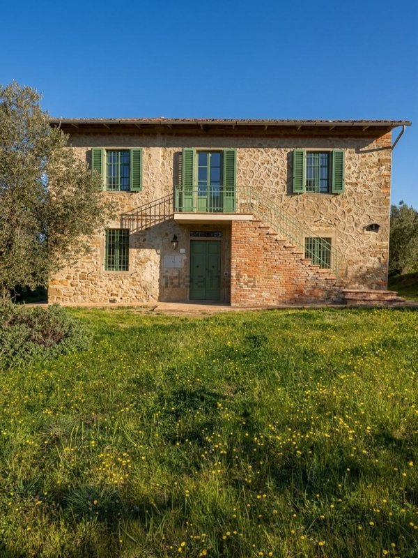 casale in vendita a Bucine in zona Montaltuzzo