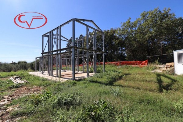 casa indipendente in vendita a Bucine in zona Duddova