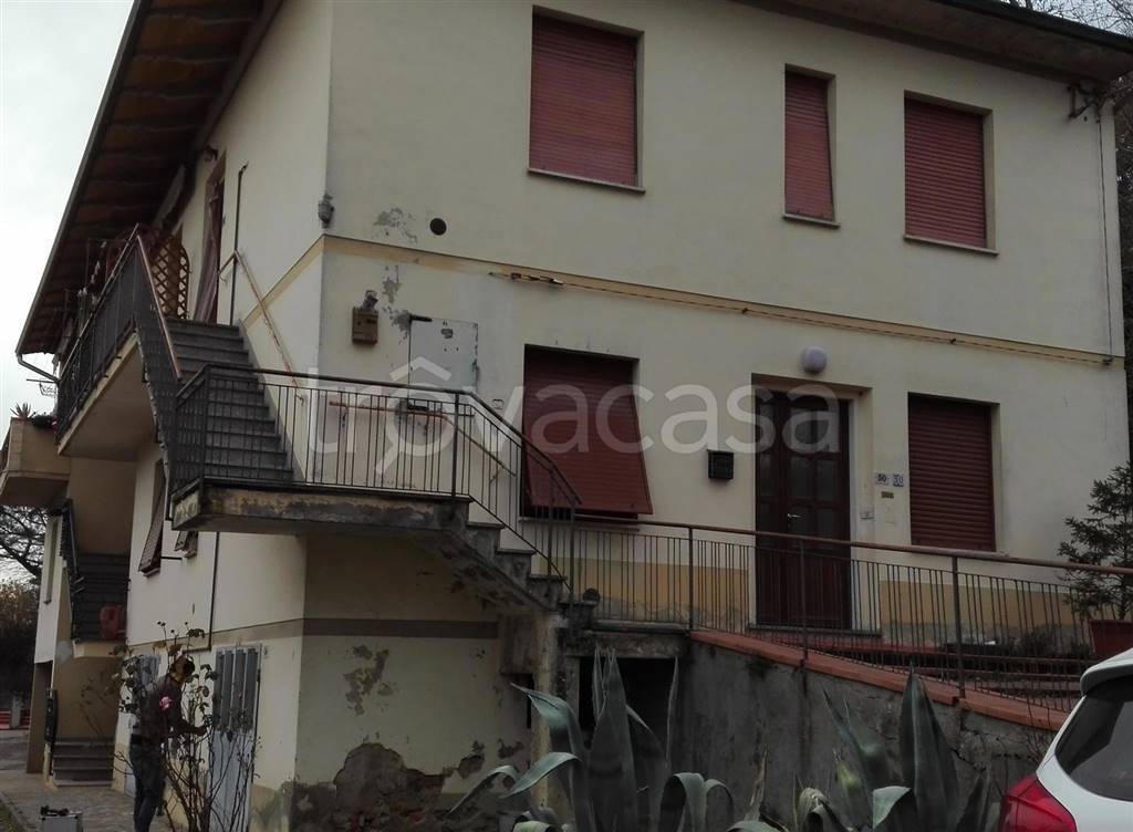 appartamento in vendita a Bucine in zona Perelli