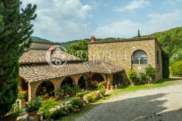 casale in vendita a Bucine