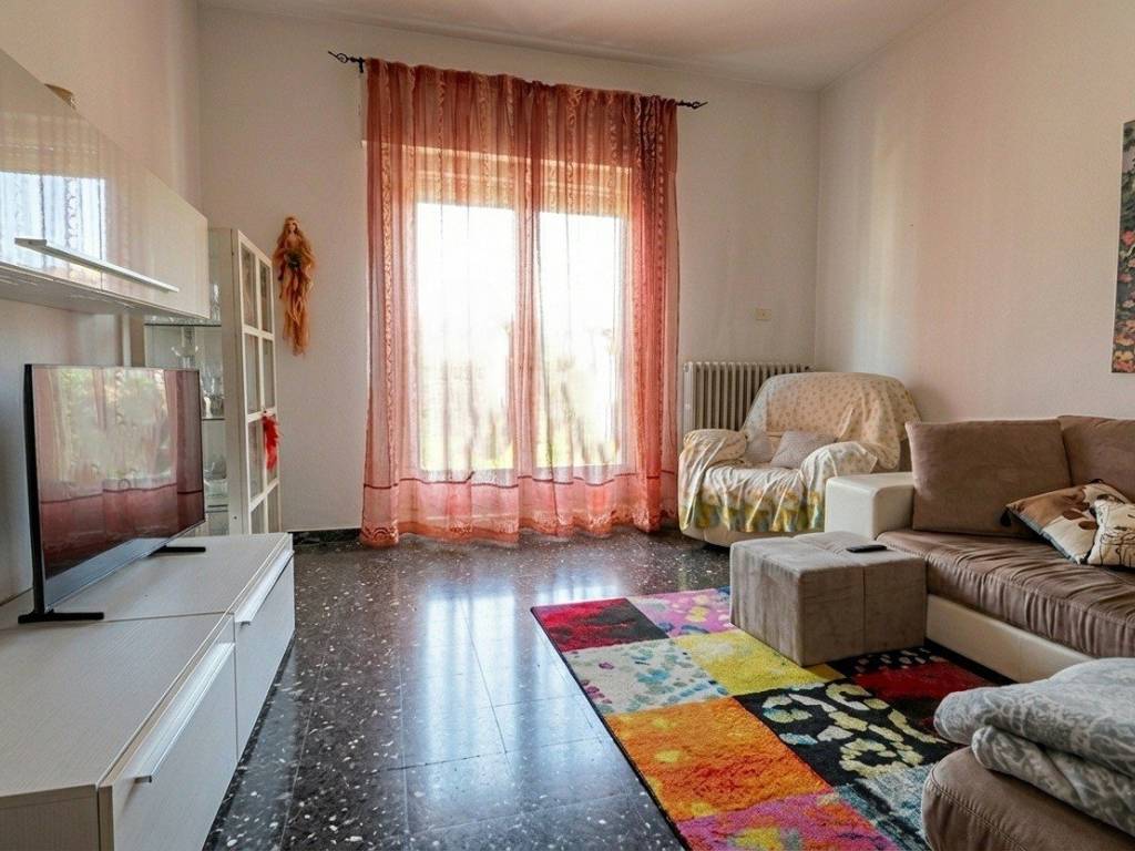 appartamento in vendita a Bucine in zona Torre