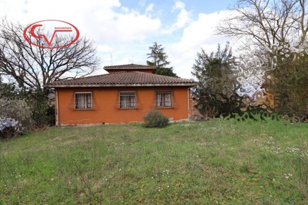 casa indipendente in vendita a Bucine