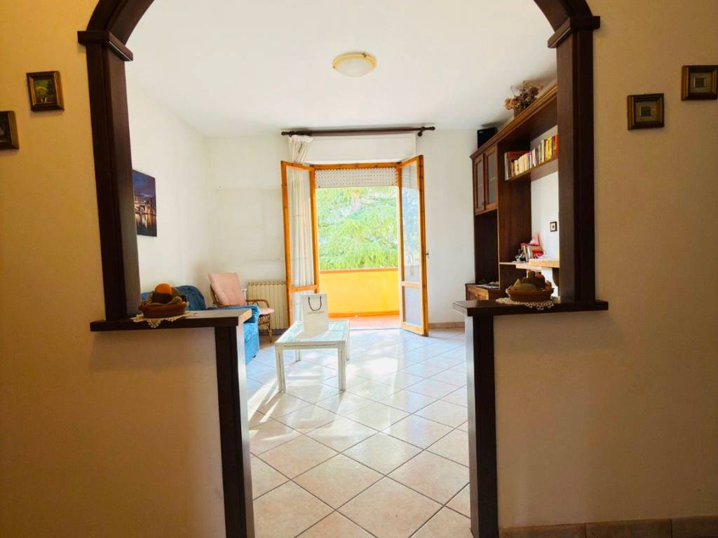 appartamento in vendita a Bucine in zona Badia Agnano