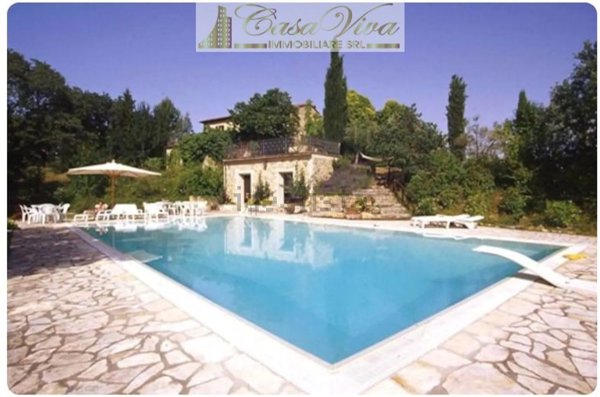 casa indipendente in vendita a Bucine