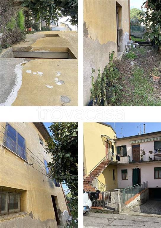 appartamento in vendita a Bucine in zona Perelli