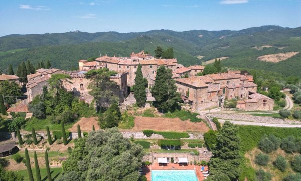 villa in vendita a Bucine