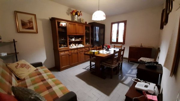 appartamento in vendita a Bucine in zona Perelli