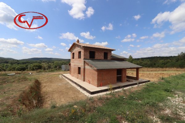 casa indipendente in vendita a Bucine in zona Pietraviva