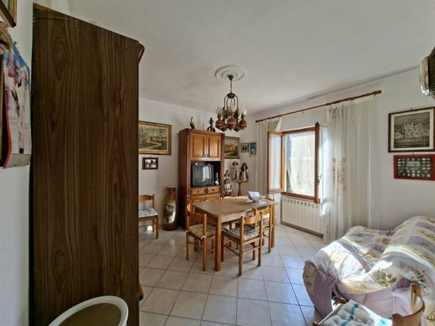 appartamento in vendita a Bucine in zona Ambra