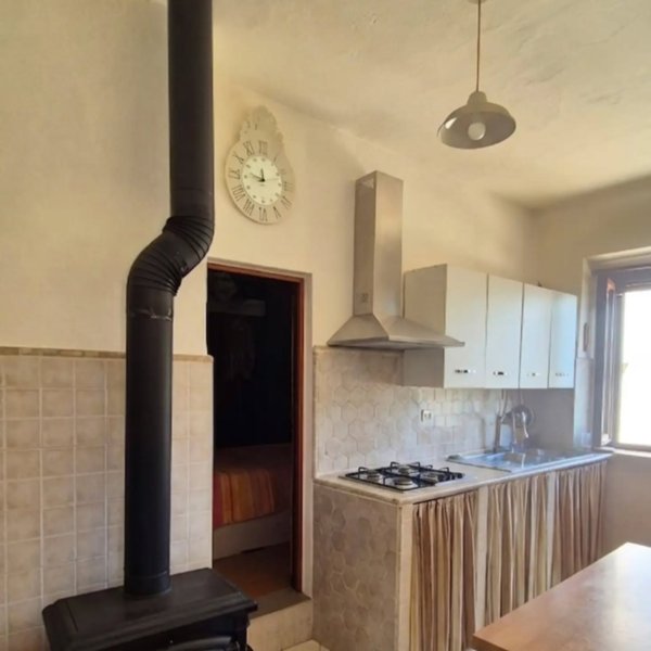 appartamento in vendita a Bucine