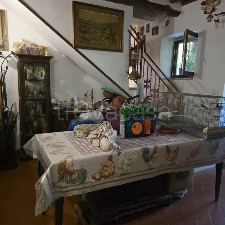 appartamento in vendita a Bucine