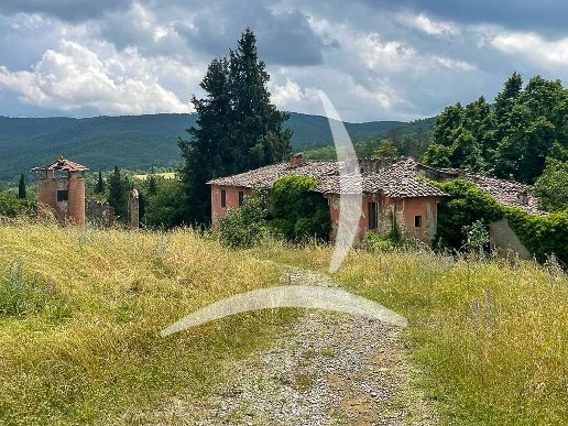 casale in vendita a Bucine in zona Badia Agnano