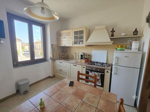 appartamento in vendita a Bucine