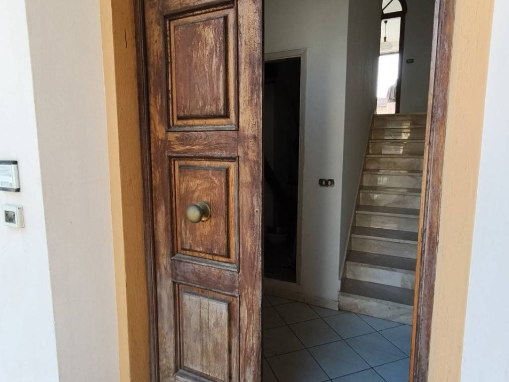 appartamento in vendita a Bucine in zona Pogi