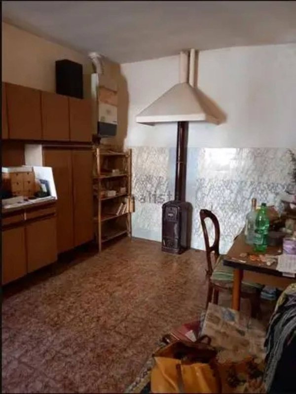 appartamento in vendita a Bucine