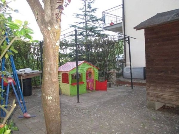 appartamento in vendita a Bucine