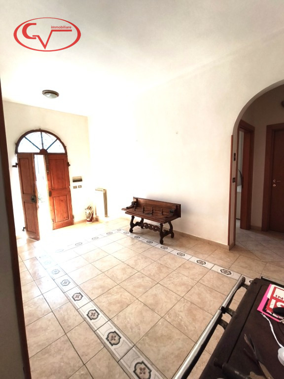 casa indipendente in vendita a Bucine in zona Pogi