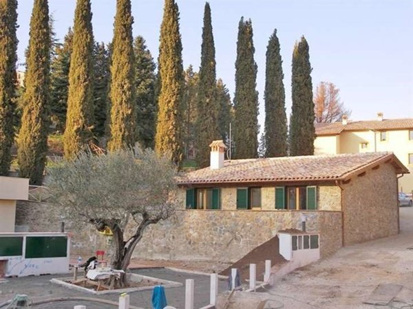 casale in vendita a Bucine