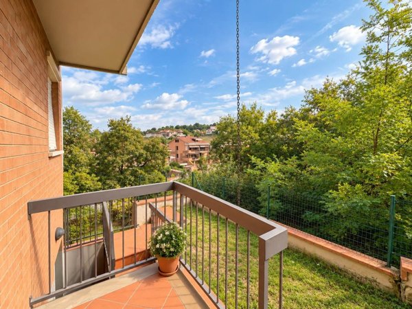 casa indipendente in vendita a Bucine