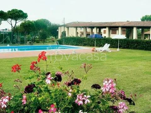 casa indipendente in vendita a Bucine in zona Pogi