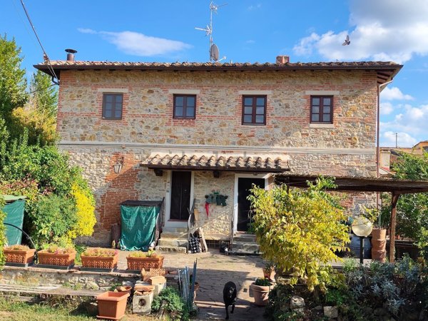 casale in vendita a Bucine in zona San Leolino