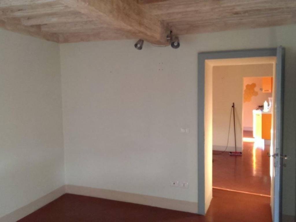 appartamento in vendita a Bucine in zona Badia Agnano