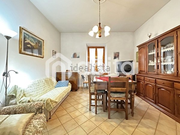 casa indipendente in vendita a Bucine in zona Ambra