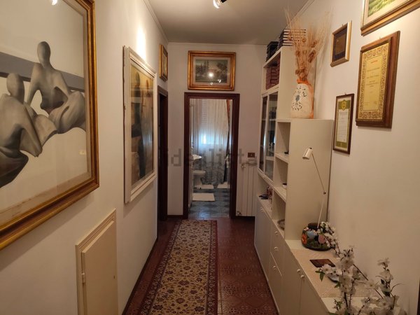 appartamento in vendita a Bucine in zona Pogi