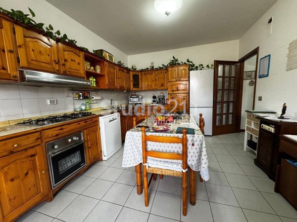 appartamento in vendita a Bucine