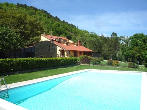 casa indipendente in vendita a Capolona