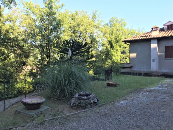 casa indipendente in vendita a Capolona