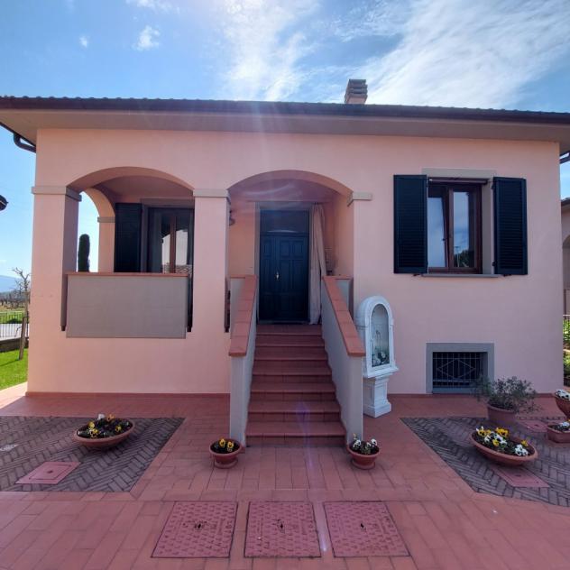 casa indipendente in vendita a Capolona in zona Castelluccio