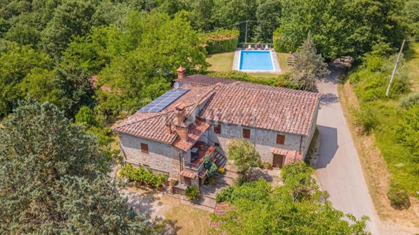casa indipendente in vendita a Capolona in zona San Martino Sopr'Arno