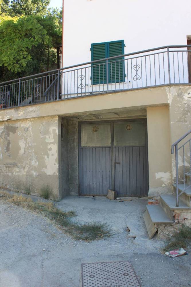 casa indipendente in vendita a Capolona