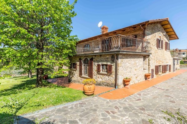 casa indipendente in vendita a Capolona